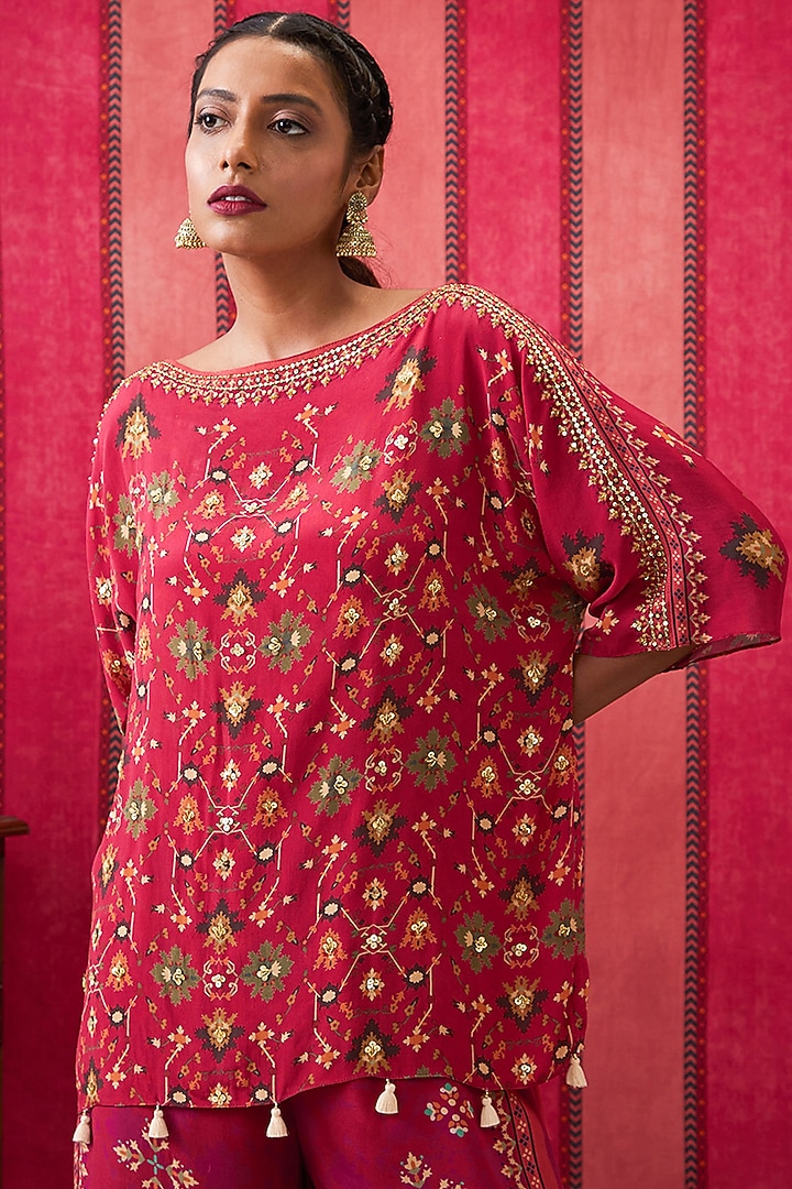 Fuchsia Pink Crepe Embroidered Co-Ord Set by Soup by Sougat Paul at Pernia's Pop Up Shop