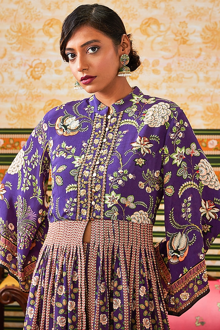 Purple Crepe Embroidered Kurta Set by Soup by Sougat Paul at Pernia's Pop Up Shop