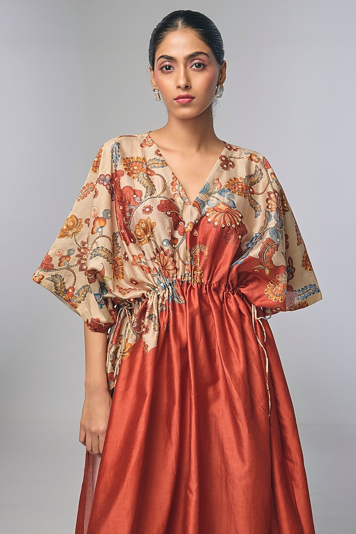 Beige Chanderi Embroidered Kurta Set by Soup by Sougat Paul at Pernia's Pop Up Shop
