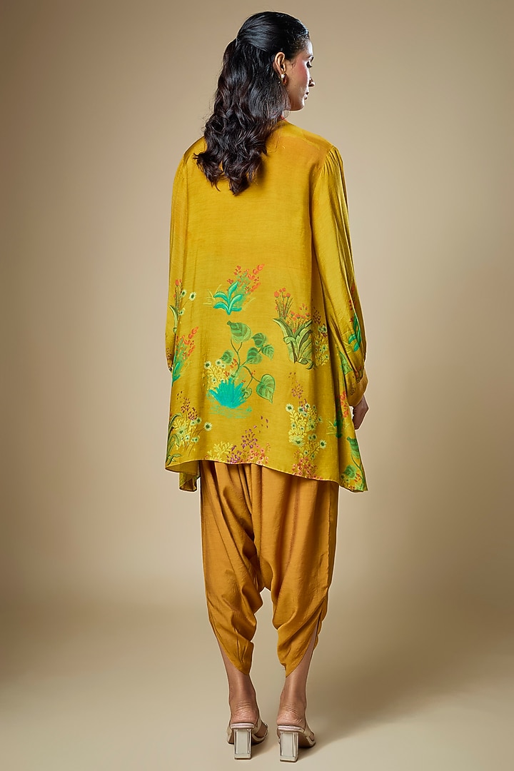 Dark Mustard Flat Chiffon Embellished Kurta Set by Soup by Sougat Paul at Pernia's Pop Up Shop