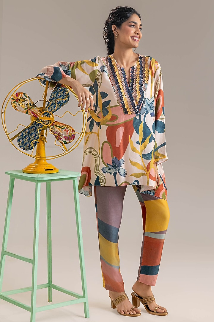 Beige Chanderi Floral Printed Co-Ord Set by Soup by Sougat Paul at Pernia's Pop Up Shop
