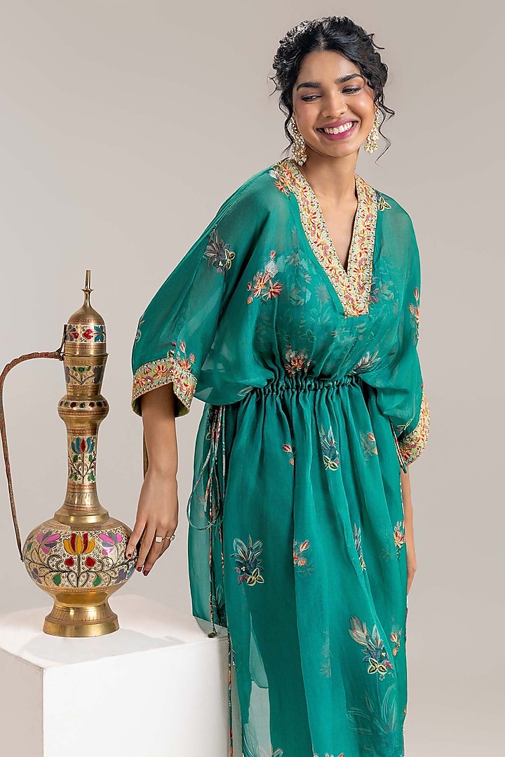 Green Chanderi Embroidered Kaftan Kurta Set by Soup by Sougat Paul at Pernia's Pop Up Shop