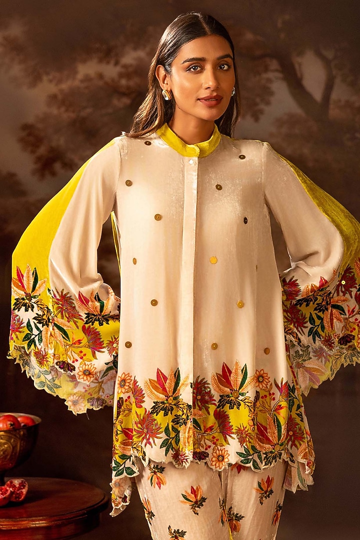 Yellow Velvet Embellished Co-Ord Set by Soup by Sougat Paul at Pernia's Pop Up Shop