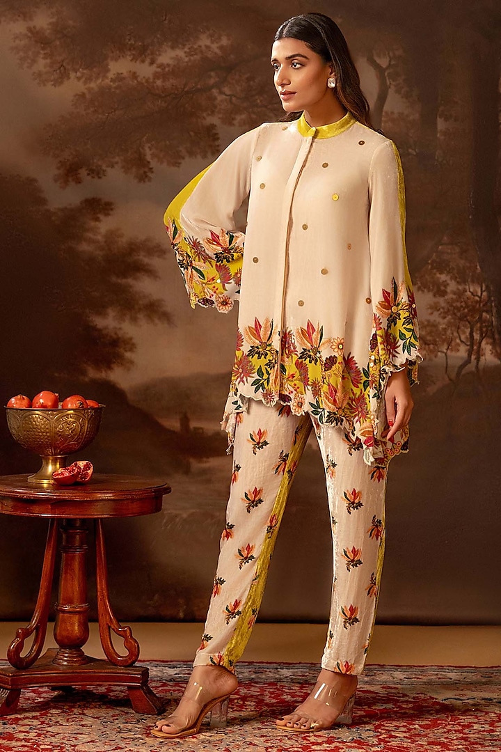 Yellow Velvet Embellished Co-Ord Set by Soup by Sougat Paul at Pernia's Pop Up Shop