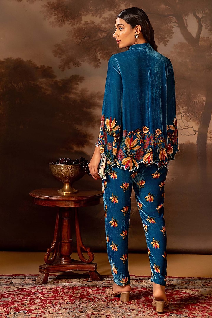 Blue Velvet Embellished Co-Ord Set by Soup by Sougat Paul at Pernia's Pop Up Shop