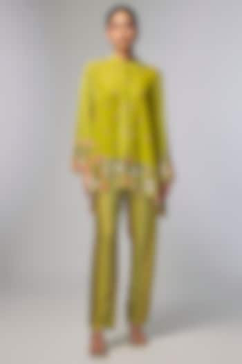 Yellow Velvet Embellished Kurta Set by Soup by Sougat Paul at Pernia's Pop Up Shop