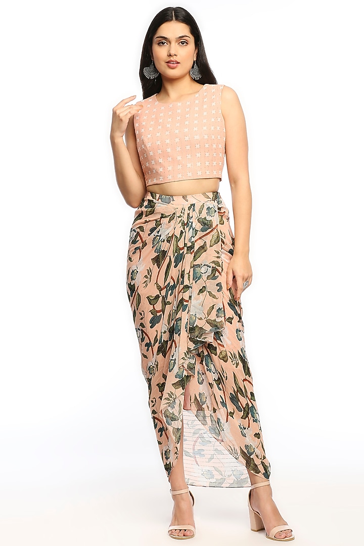 Peach Printed Jacket Set by Soup by Sougat Paul at Pernia's Pop Up Shop