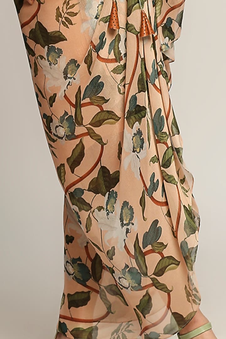 Peach Georgette Jacket Set by Soup by Sougat Paul at Pernia's Pop Up Shop