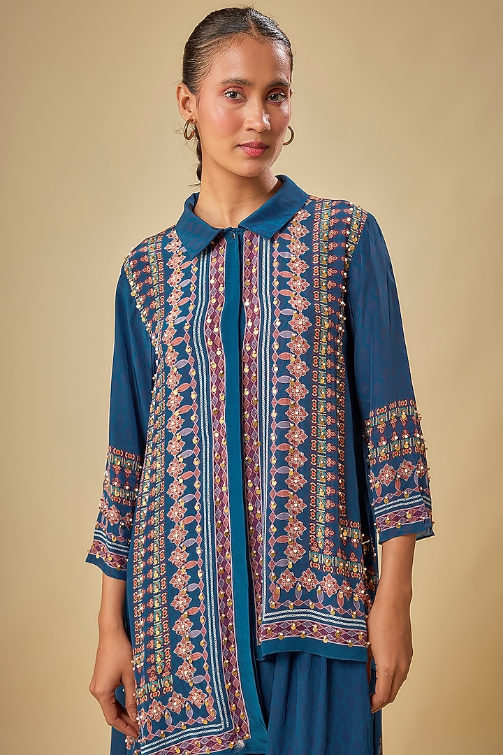 Blue Crepe Embroidered Kurta Set by Soup by Sougat Paul at Pernia's Pop Up Shop