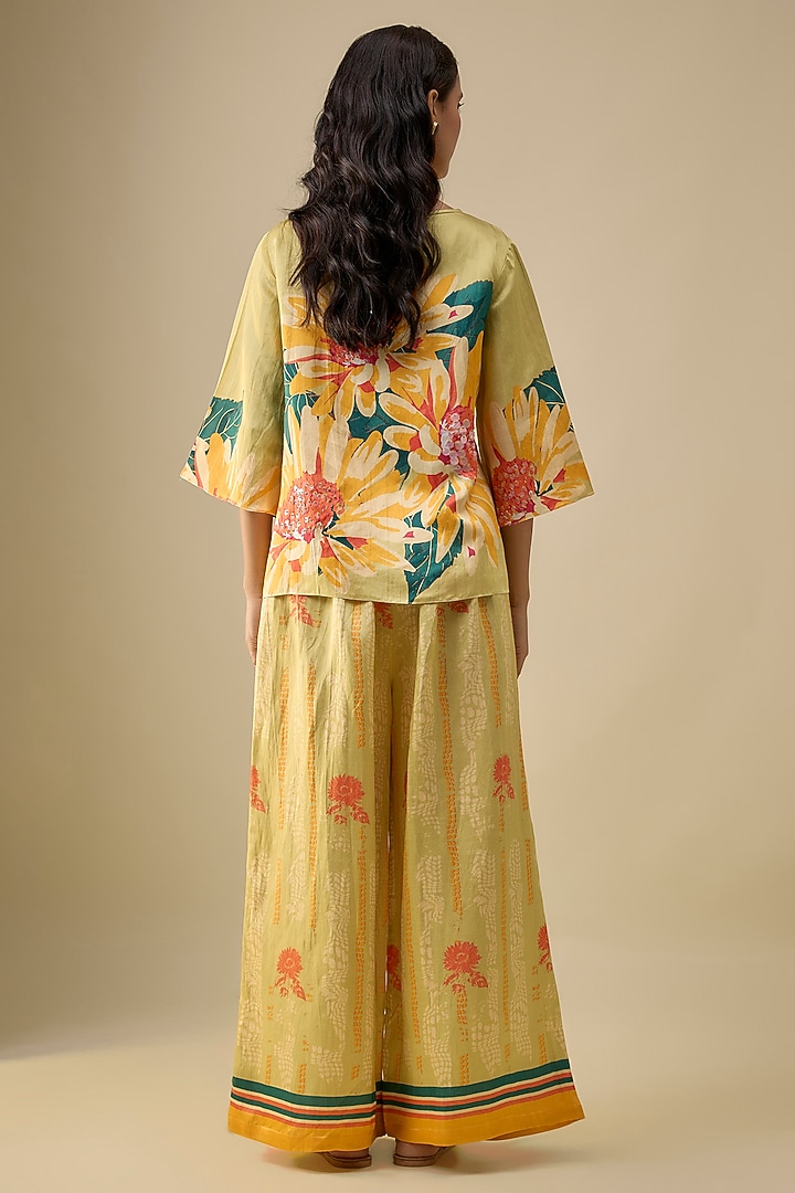Yellow Satin Floral Printed Co-Ord Set by Soup by Sougat Paul at Pernia's Pop Up Shop