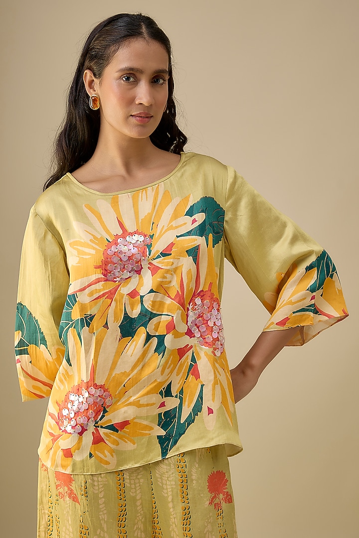 Yellow Satin Floral Printed Co-Ord Set by Soup by Sougat Paul at Pernia's Pop Up Shop