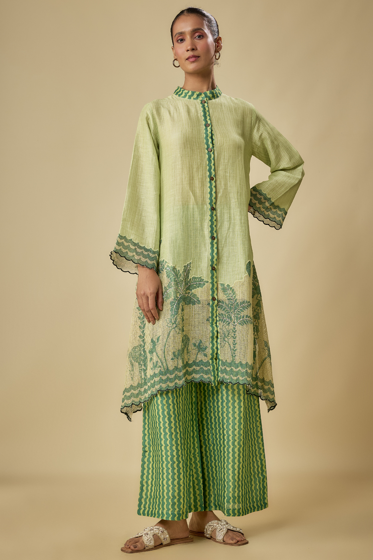 Green Linen Embellished Kurta Set by Soup by Sougat Paul at Pernia's Pop Up Shop