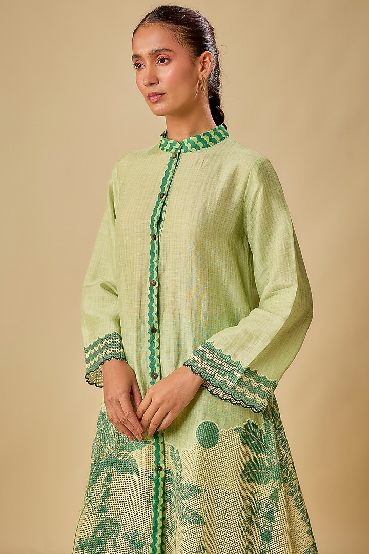 Green Linen Embellished Kurta Set by Soup by Sougat Paul at Pernia's Pop Up Shop