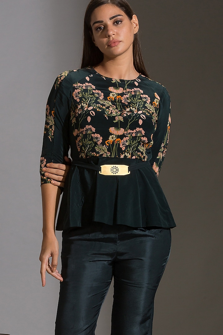 Green Printed Pant Set by Soup by Sougat Paul at Pernia's Pop Up Shop