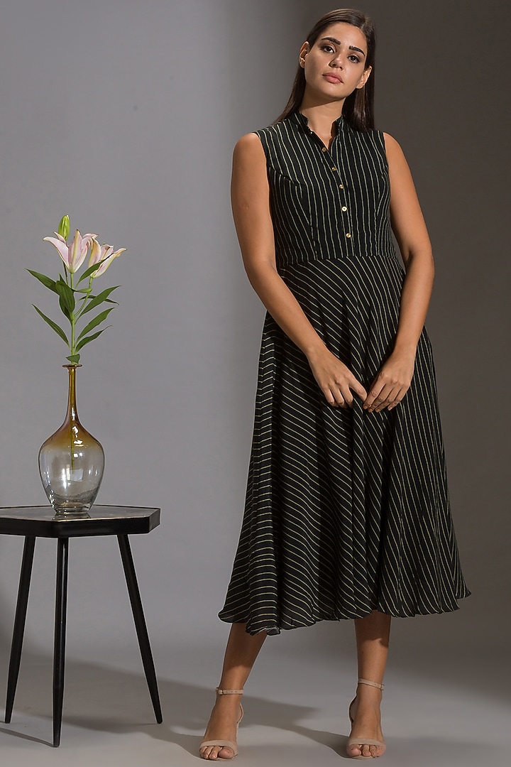 Green & Black Printed Jacket Set by Soup by Sougat Paul at Pernia's Pop Up Shop