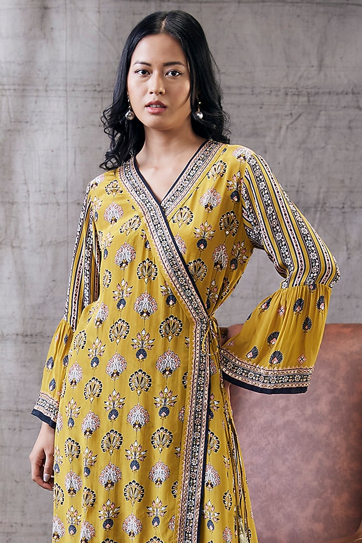 Yellow Crepe Embroidered Pant Set by Soup by Sougat Paul at Pernia's Pop Up Shop