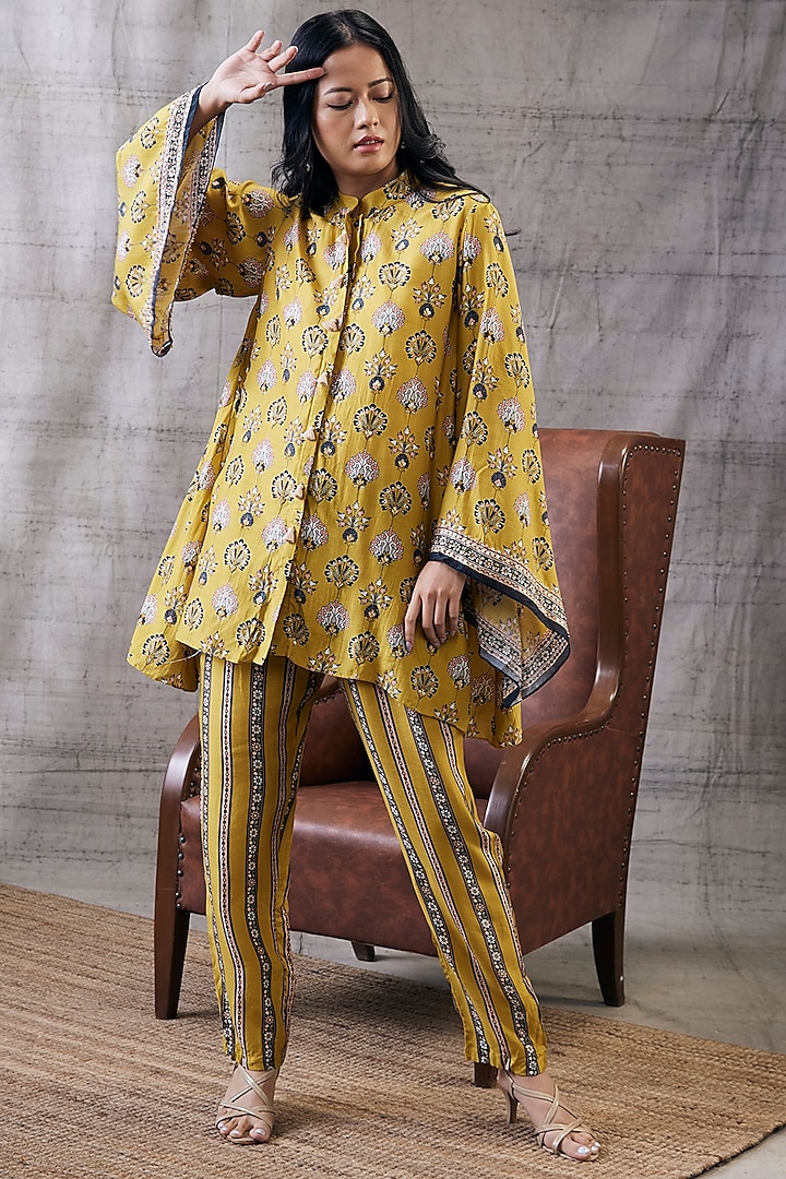 Yellow Cotton Silk Embroidered Co-Ord Set by Soup by Sougat Paul