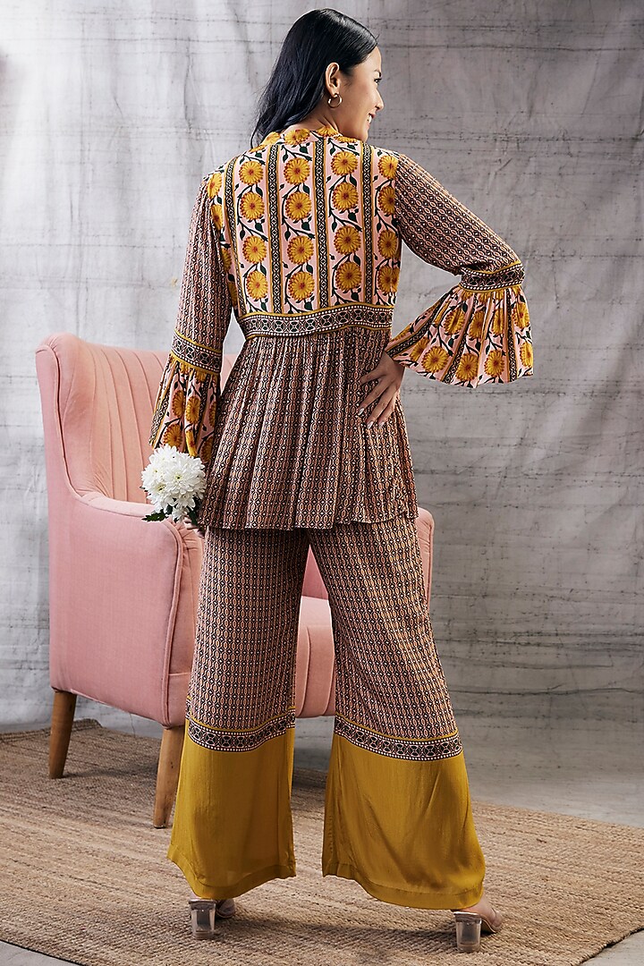 Multi-Colored Crepe Printed Kurta Set by Soup by Sougat Paul at Pernia's Pop Up Shop