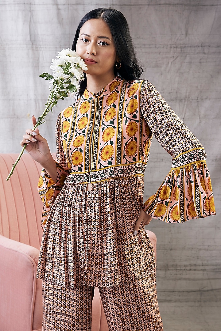 Multi-Colored Crepe Printed Kurta Set by Soup by Sougat Paul at Pernia's Pop Up Shop