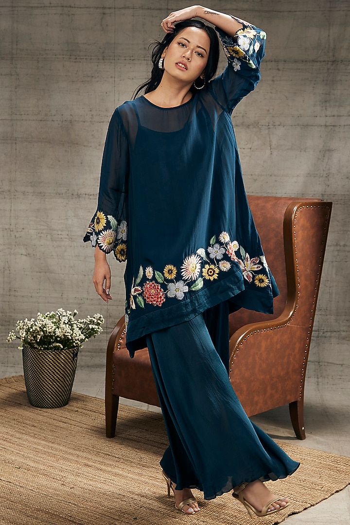 Teal Blue Organza & Satin Linen Embroidered Cape Set by Soup by Sougat Paul at Pernia's Pop Up Shop