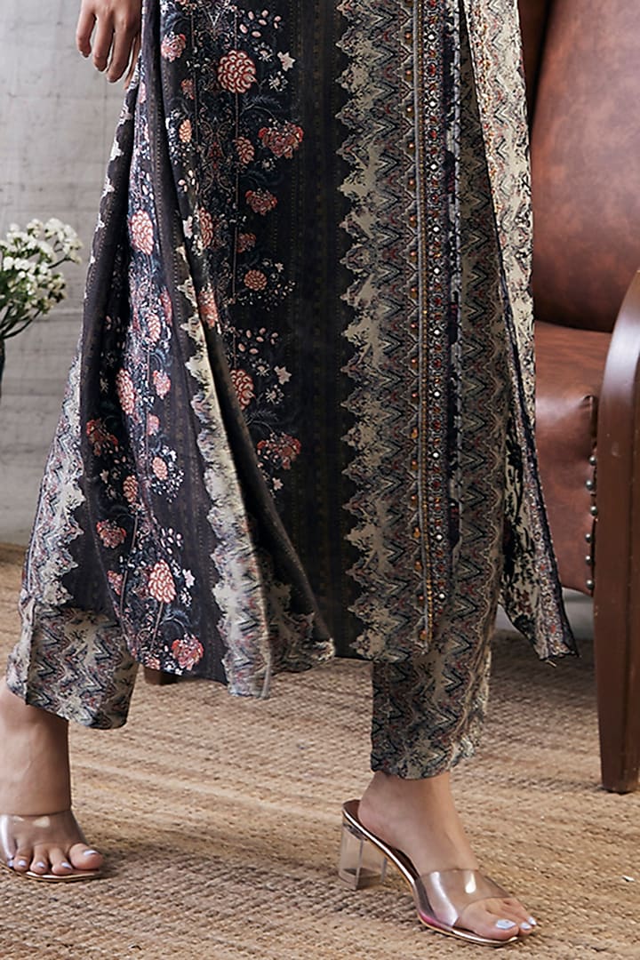 Brown Cotton Silk Embroidered Kurta Set by Soup by Sougat Paul at Pernia's Pop Up Shop