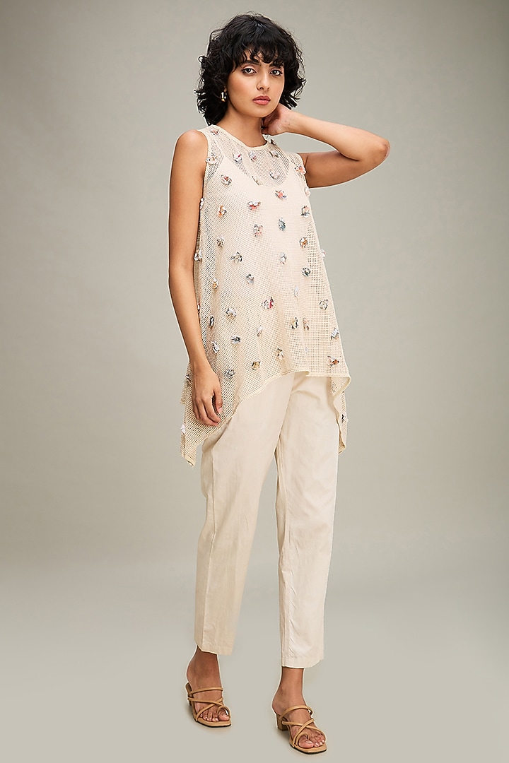 Off-White Muslin Slub Embellished Co-Ord Set by Soup by Sougat Paul at Pernia's Pop Up Shop