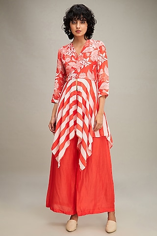 Red Linen Printed Handkerchief Kurta Set by Soup by Sougat Paul
