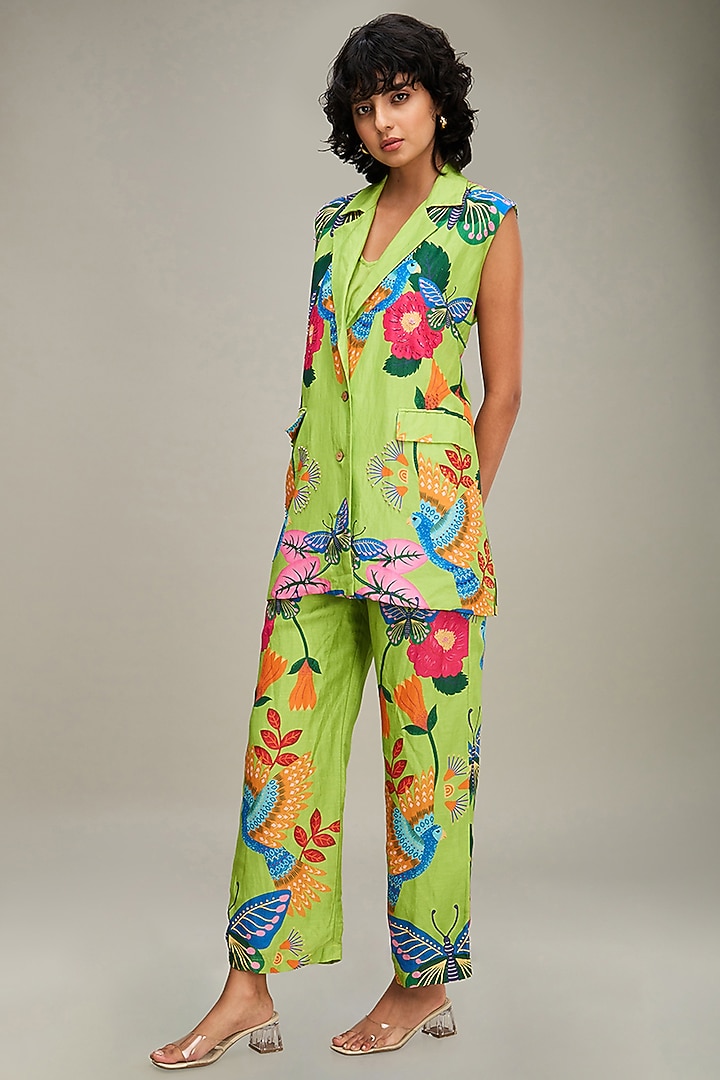 Green Linen Embellished Co-Ord Set by Soup by Sougat Paul at Pernia's Pop Up Shop