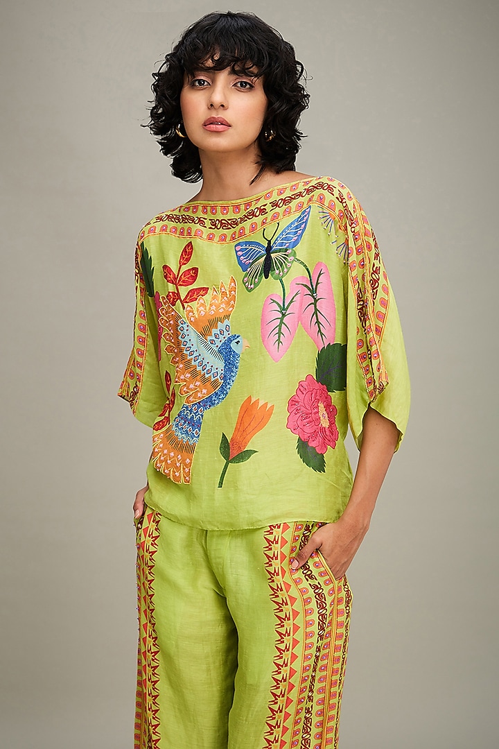 Green Linen Embellished Co-Ord Set by Soup by Sougat Paul at Pernia's Pop Up Shop