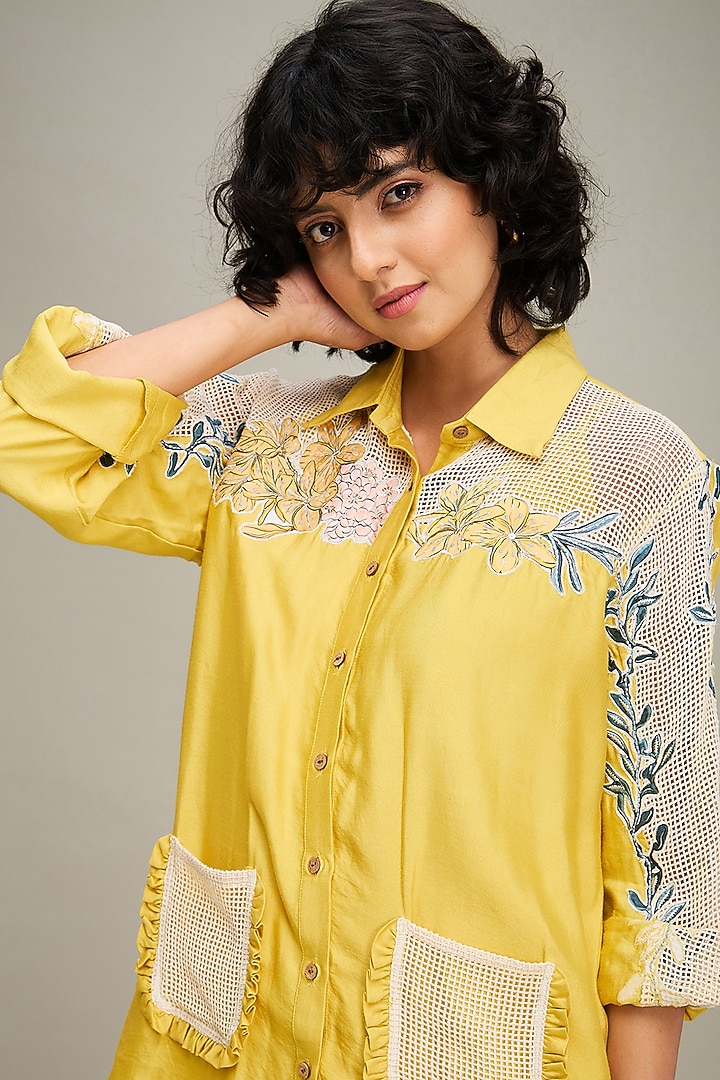 Yellow Handloom Cotton & Chanderi Applique Embroidered Co-Ord Set by Soup by Sougat Paul at Pernia's Pop Up Shop