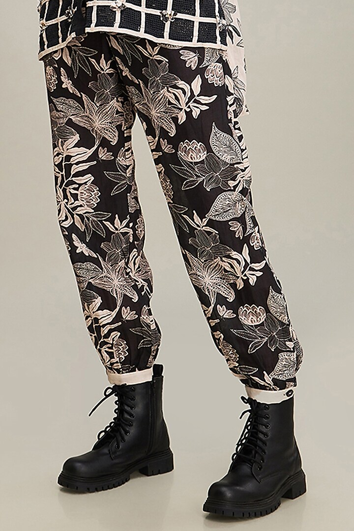 Black Linen Printed Co-Ord Set by Soup by Sougat Paul at Pernia's Pop Up Shop