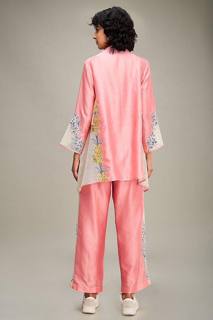 Pink Chanderi Applique Embroidered Co-Ord Set by Soup by Sougat Paul at Pernia's Pop Up Shop