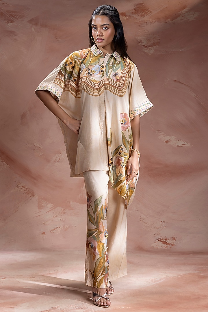 Beige Chanderi Embroidered Co-Ord Set by Soup by Sougat Paul at Pernia's Pop Up Shop