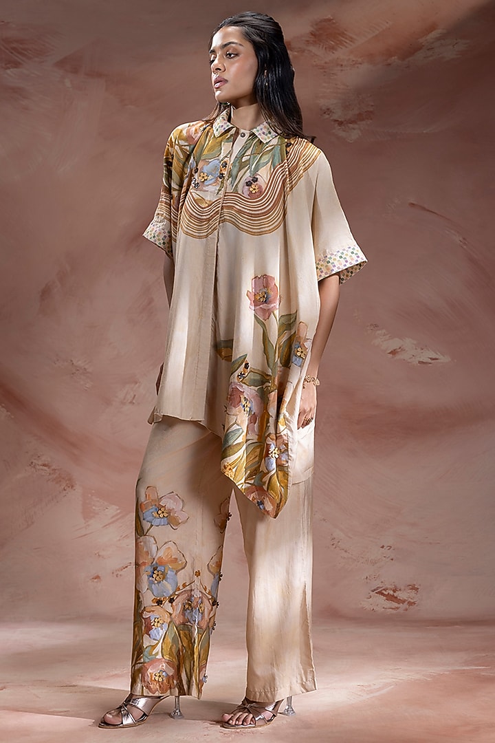Beige Chanderi Embroidered Co-Ord Set by Soup by Sougat Paul at Pernia's Pop Up Shop