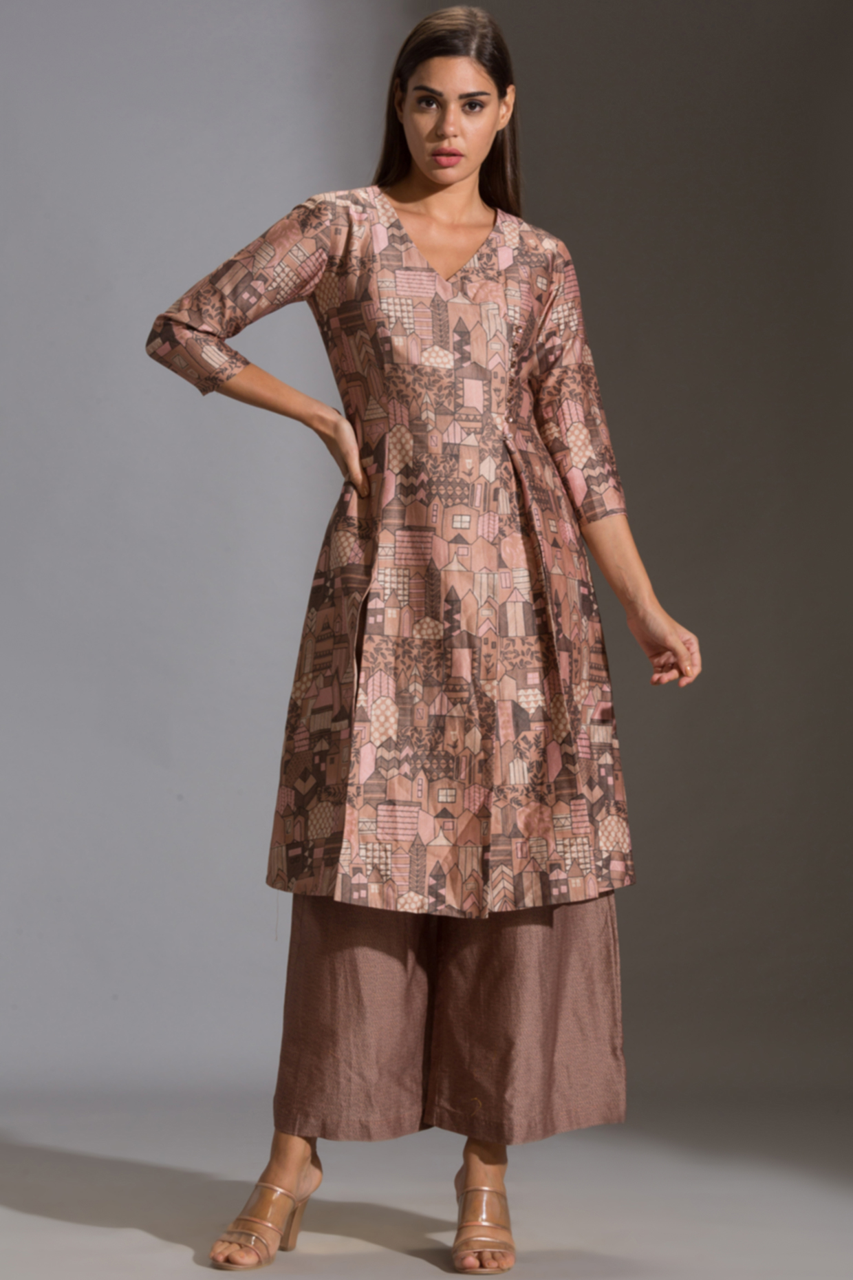Beige Printed Paneled Kurta Set by Soup By Sougat Paul at Pernia's Pop Up Shop