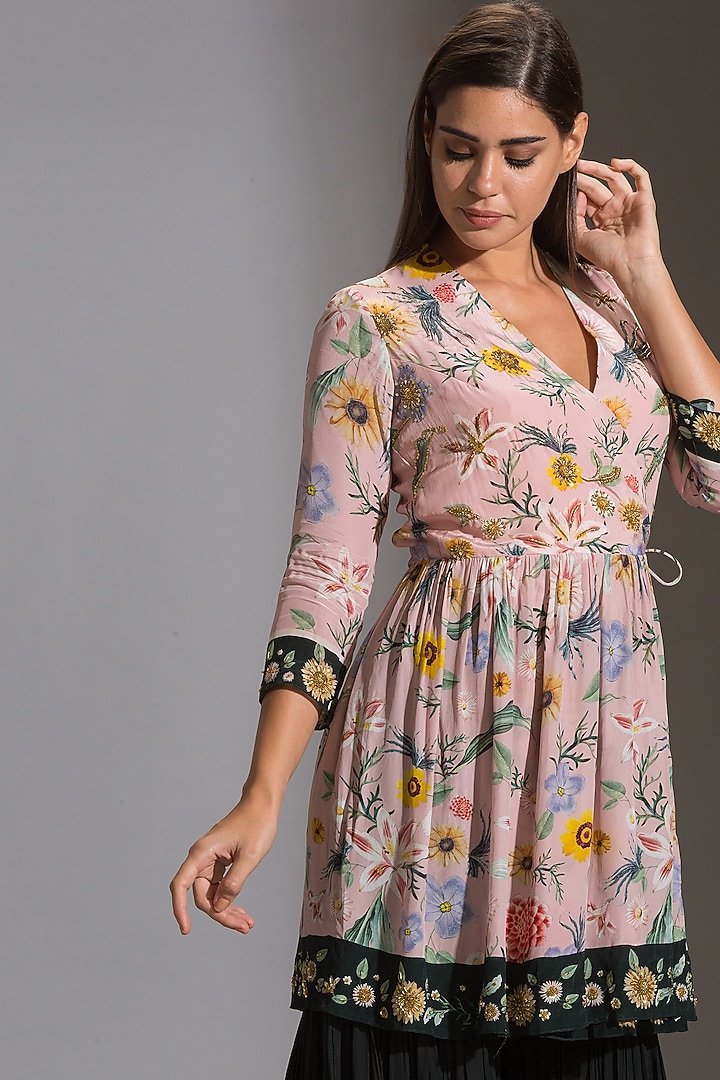 Blush Pink Printed Kurta Set by Soup by Sougat Paul at Pernia's Pop Up Shop