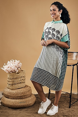 White Malaysian Silk Printed Kimono Dress by Soup by Sougat Paul