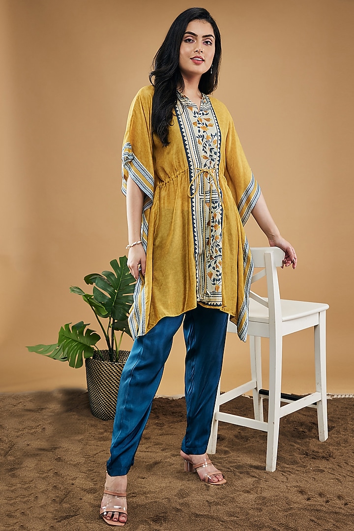 Yellow Cotton Silk Printed Kaftan Set by Soup by Sougat Paul