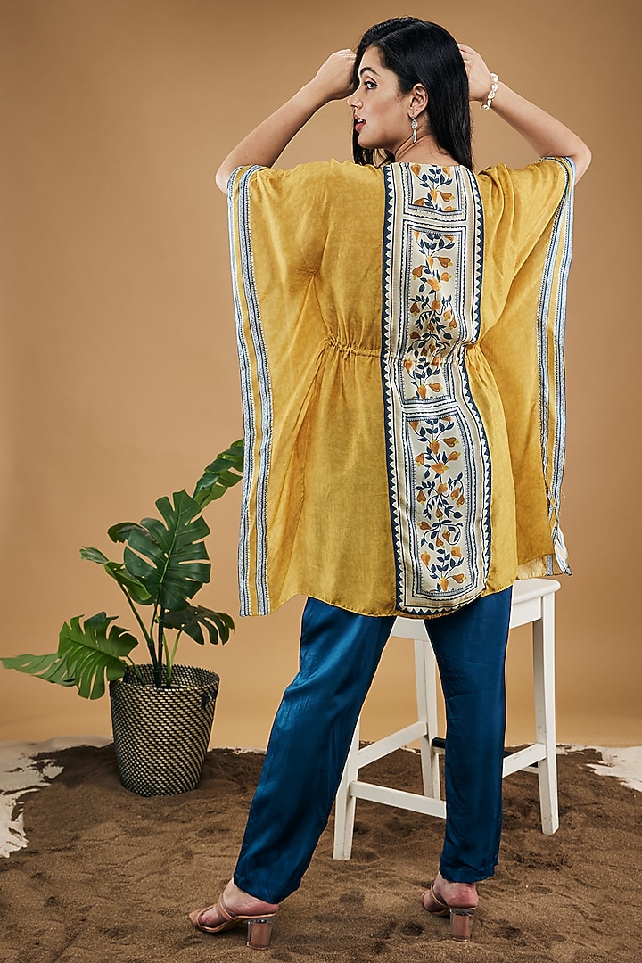 Yellow Cotton Silk Printed Kaftan Set by Soup by Sougat Paul at Pernia's Pop Up Shop