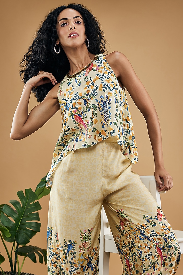 Yellow Cotton Silk Printed Co-Ord Set by Soup by Sougat Paul at Pernia's Pop Up Shop