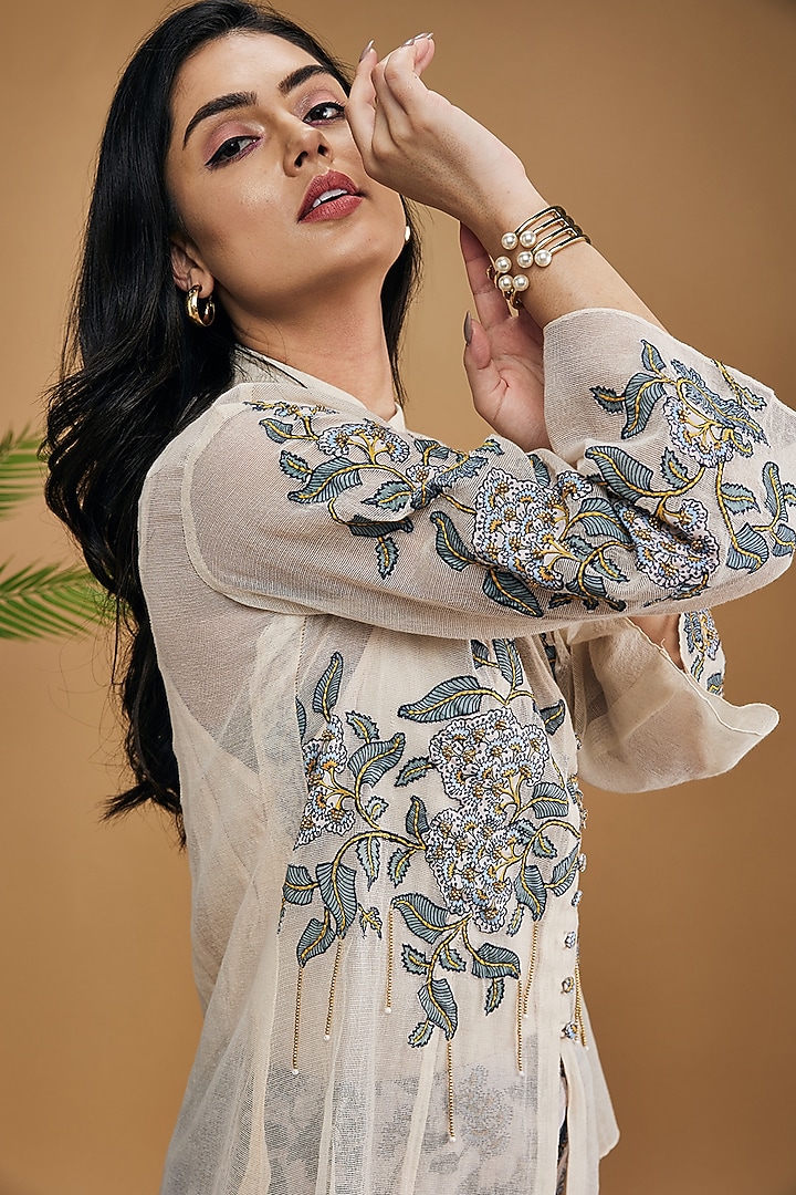Ivory Handloom Net & Linen Co-Ord Set by Soup by Sougat Paul at Pernia's Pop Up Shop