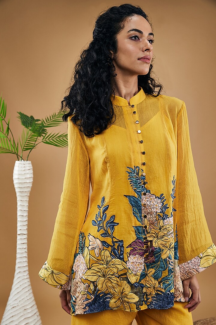 Yellow Handloom Cotton Co-Ord Set by Soup by Sougat Paul at Pernia's Pop Up Shop