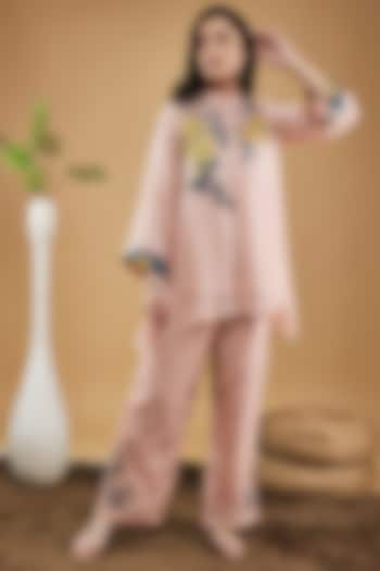 Peach Handloom Cotton Co-Ord Set by Soup by Sougat Paul at Pernia's Pop Up Shop