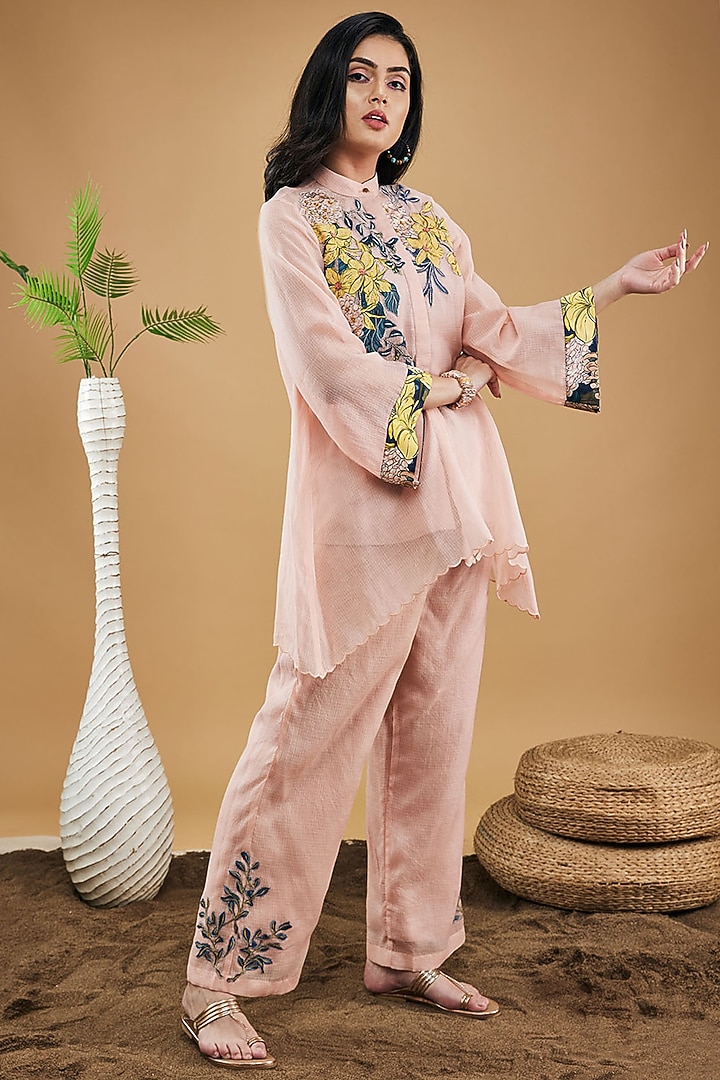 Peach Handloom Cotton Co-Ord Set by Soup by Sougat Paul at Pernia's Pop Up Shop