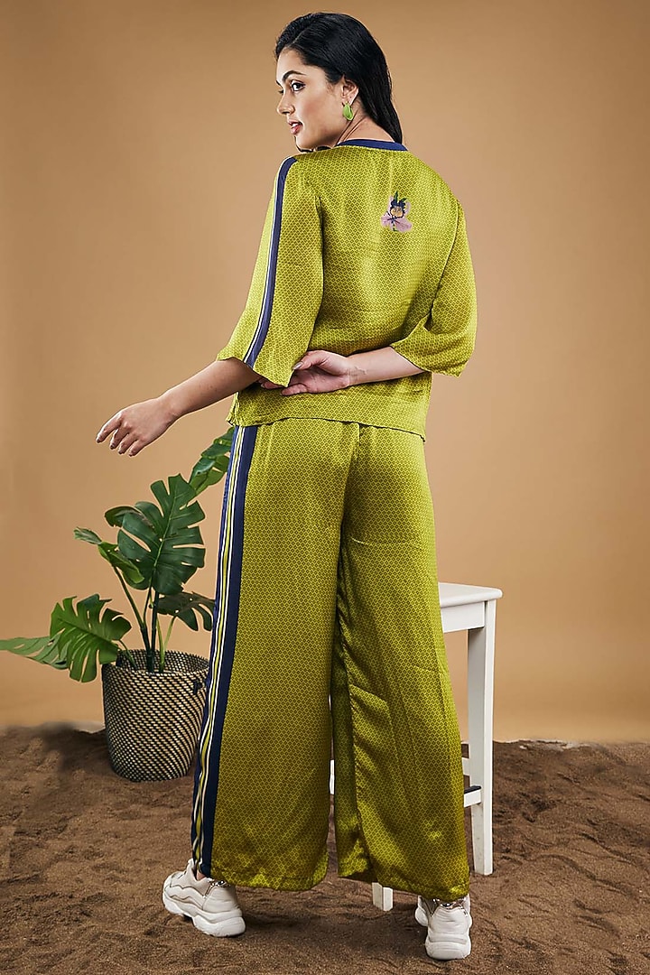 Green Organza Satin Printed Co-Ord Set by Soup by Sougat Paul at Pernia's Pop Up Shop