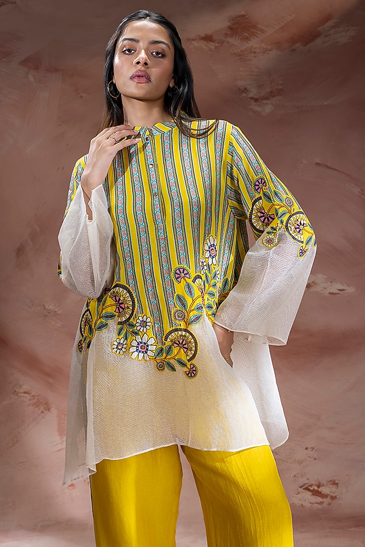 Yellow Cotton Linen Printed Kurta Set by Soup by Sougat Paul at Pernia's Pop Up Shop