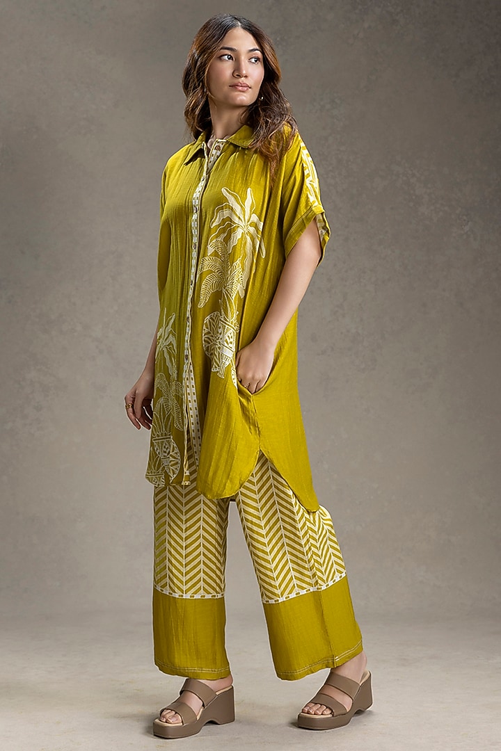 Mustard Linen Printed Kimono Tunic Set by Soup by Sougat Paul at Pernia's Pop Up Shop