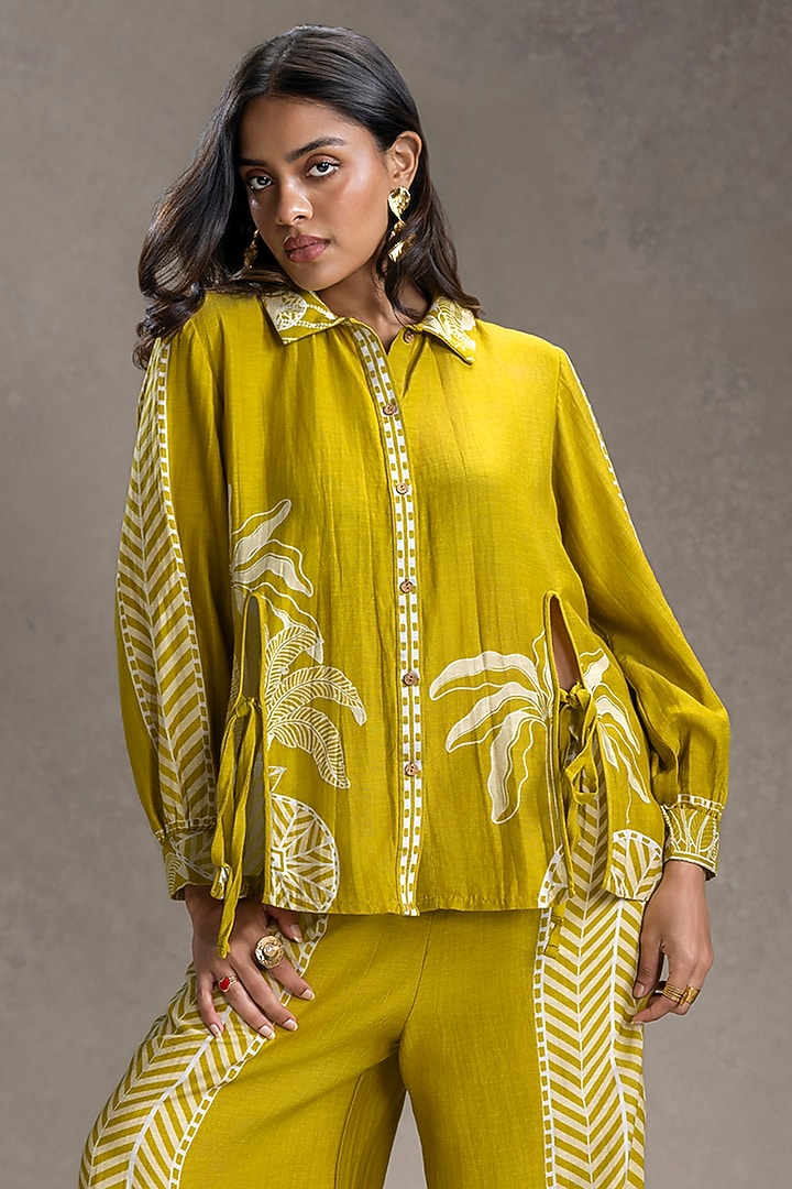 Mustard Linen Printed Co-Ord Set by Soup by Sougat Paul at Pernia's Pop Up Shop
