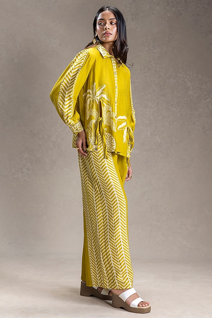 Mustard Linen Printed Co-Ord Set by Soup by Sougat Paul at Pernia's Pop Up Shop