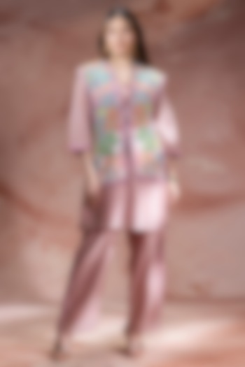Dusky Pink Chanderi Applique Embroidered Jacket Set by Soup by Sougat Paul at Pernia's Pop Up Shop